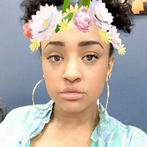 Meet your Posher, Caliann