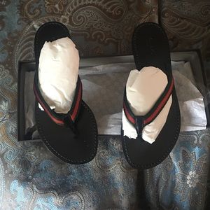 Gucci thong slippers