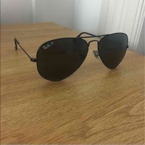 Ray ban aviators polarized black