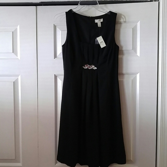 Dresses & Skirts - Final Sale ***Beautiful Loft Dress*** NWOT