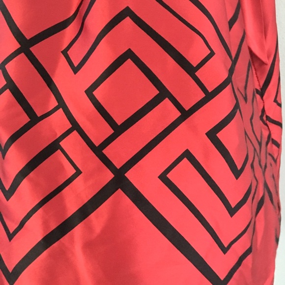 ❌SOLD❌ Michael Kors Silk Top - Picture 4 of 4