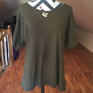 Forever 21 Olive Star-studded Top