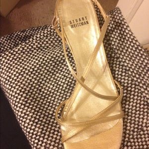 Stuart Weitzman gold evening shoes