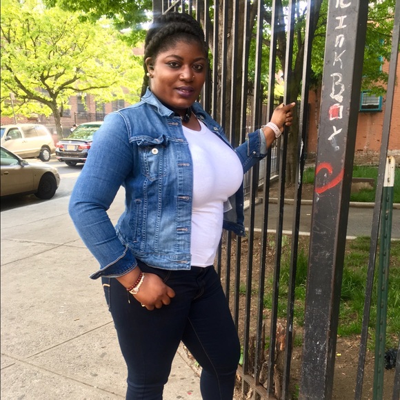 Meet your Posher, Tiffany