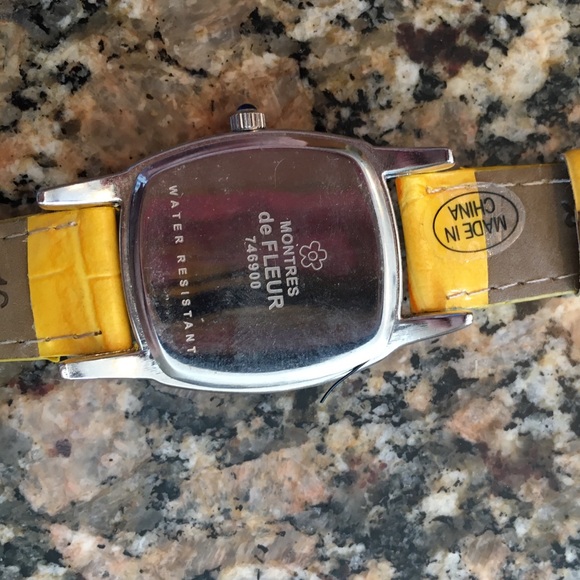 Watch - Picture 2 of 2