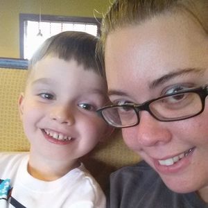 Meet your Posher, Brooke