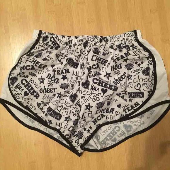 Running shorts
