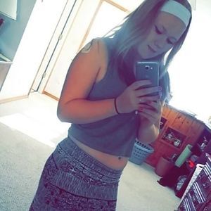 Meet your Posher, Alicia