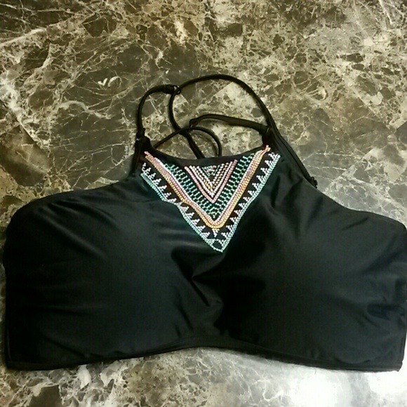 Swimsuit top size xl