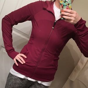Lululemon in flux reversible jacket - plum -size 8