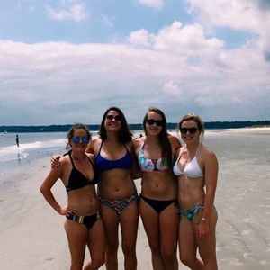 Meet your Posher, Leah