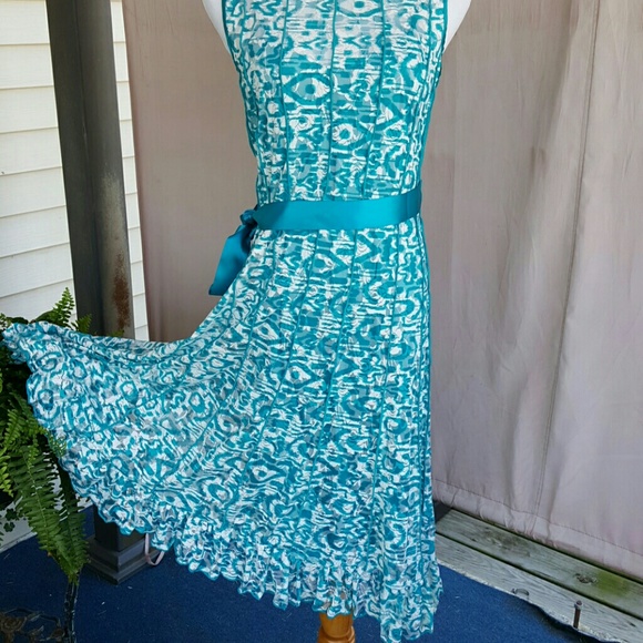 Pretty Teal and white Sumner Dress (2 peices) - Picture 3 of 4