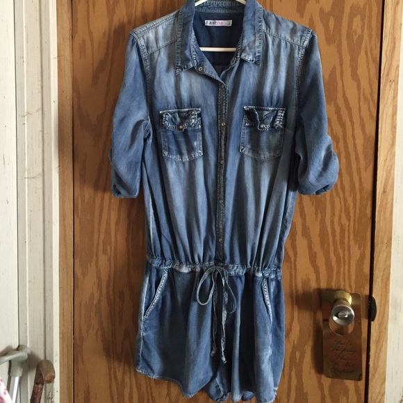 Just Fab shorts jumpsuit