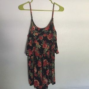 Sleeveless floral romper