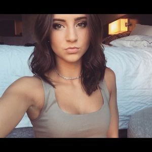 Meet your Posher, Rachel