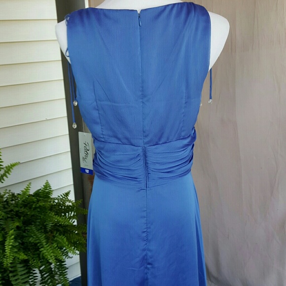 Gorgeous Dress - Picture 4 of 4