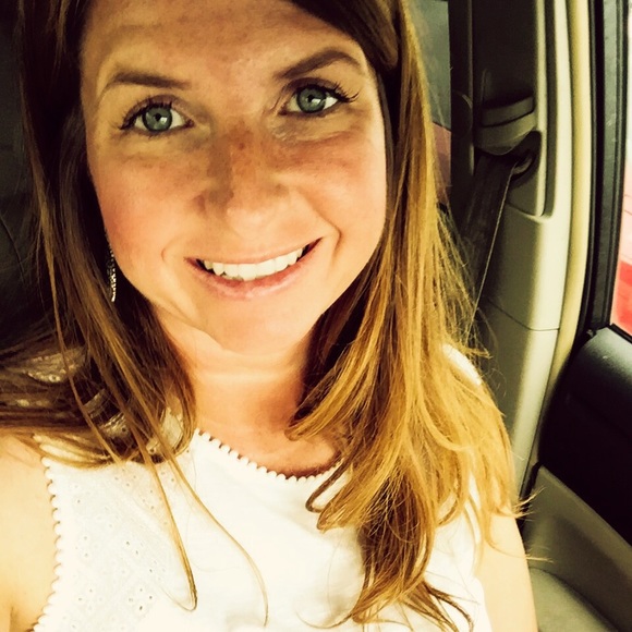 Meet your Posher, Jenny