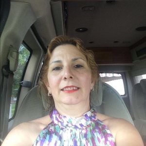 Meet your Posher, Julia