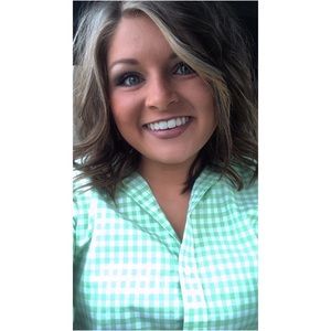 Meet your Posher, Brittney