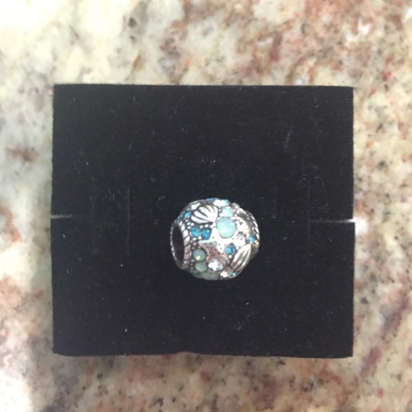 Buried Treasure chamilia charm