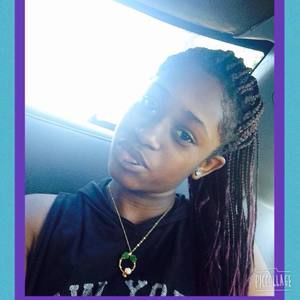 Meet your Posher, Justine