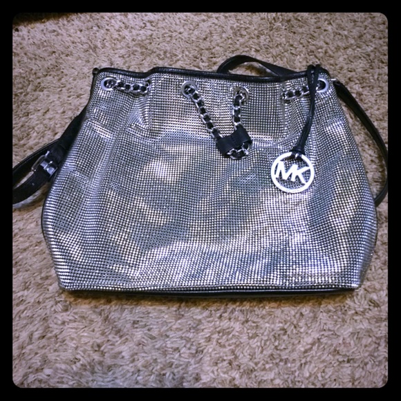 Michael Kors Handbags - RESERVED new never used Michael Kors purse
