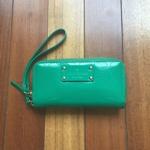 Kate Spade Wristlet Wallet