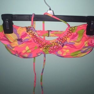 VS bikini top