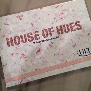 NEVER USED Ulta complete Face set