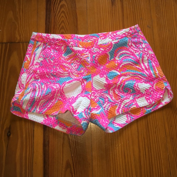 Lilly Pulitzer 4" Adie shorts