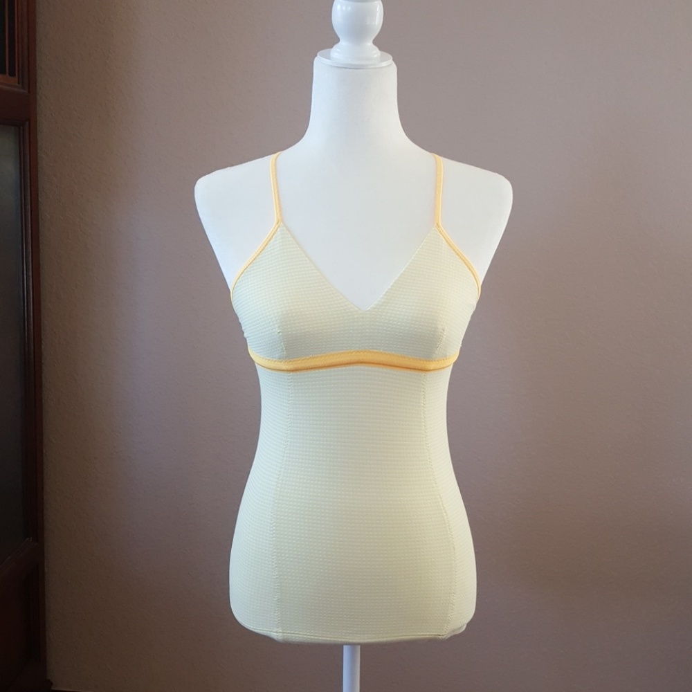 LULULEMON tank top. Size 4.