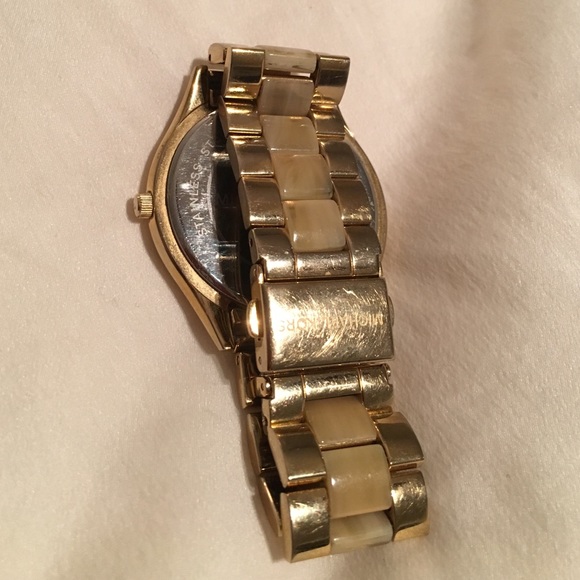 Michael Kors watch - Picture 4 of 5