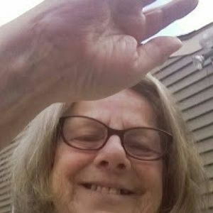 Meet your Posher, Deborah