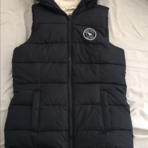 Abercrombie puffer vest