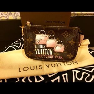 Louis Vuitton LIMITED EDITION POUCHETTE - NEW!