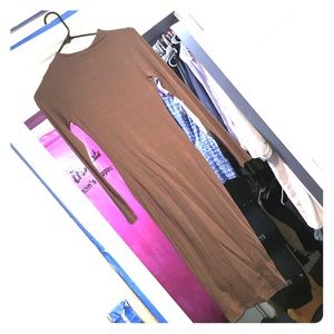 Dark brown middle dress