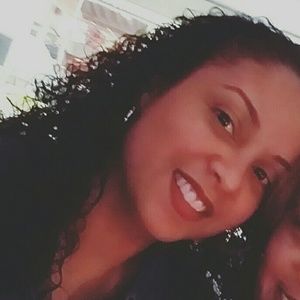 Meet your Posher, Denisse