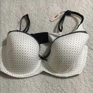 Victoria's Secret Demi bras 38DDD