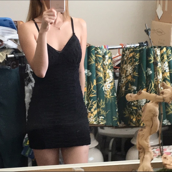 Black bodycon padded dress