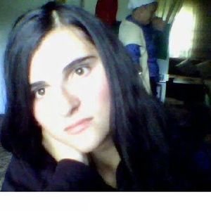 Meet your Posher, Donika