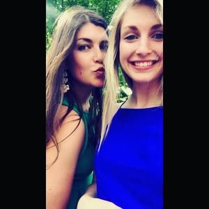 Meet your Posher, Becca