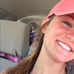 Meet your Posher, Lexi