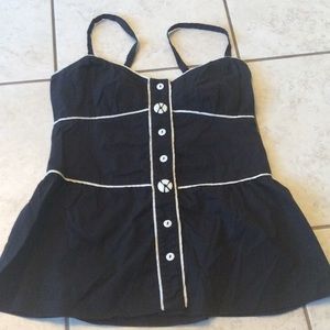 VIola black top size 6