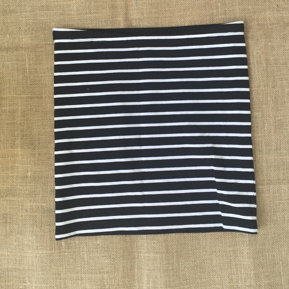 Black and white stripped skirt