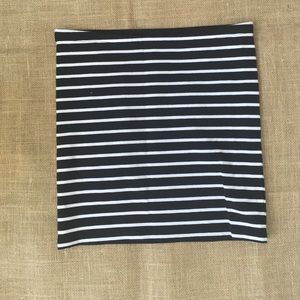 Black and white stripped skirt