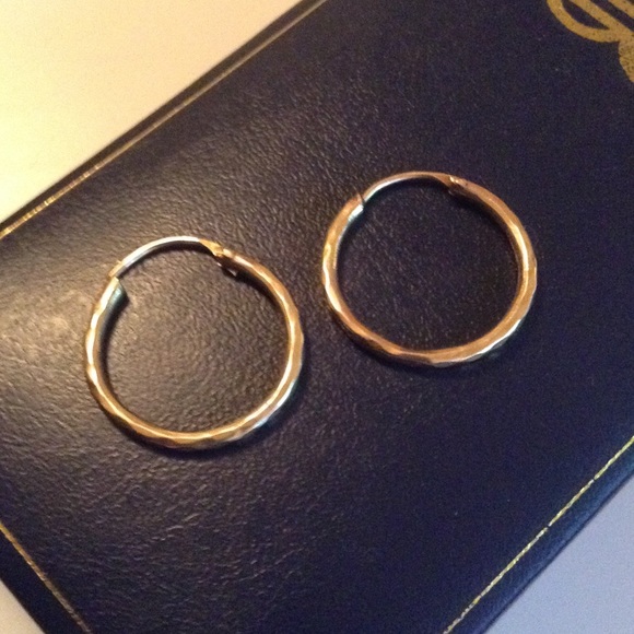 22k solid gold earrings not plated but solid gold