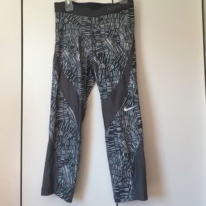 Nike Pro Capris