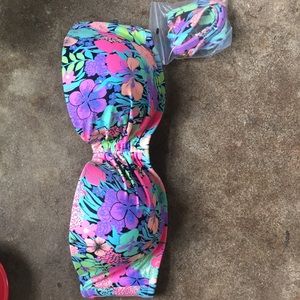 34D  Victoria's Secret Bikini Top. Never worn.