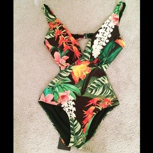 Zara Swim- Trikini one piece SS2016 NWT!
