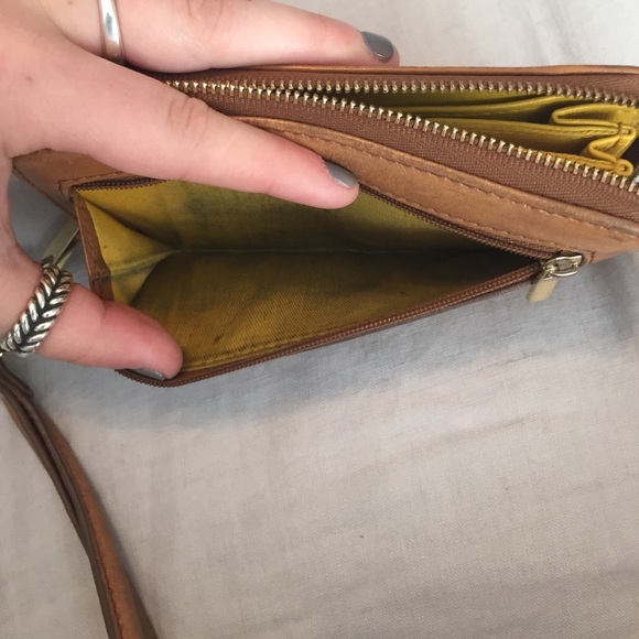 Fossil Wristlet Wallet - Picture 4 of 4